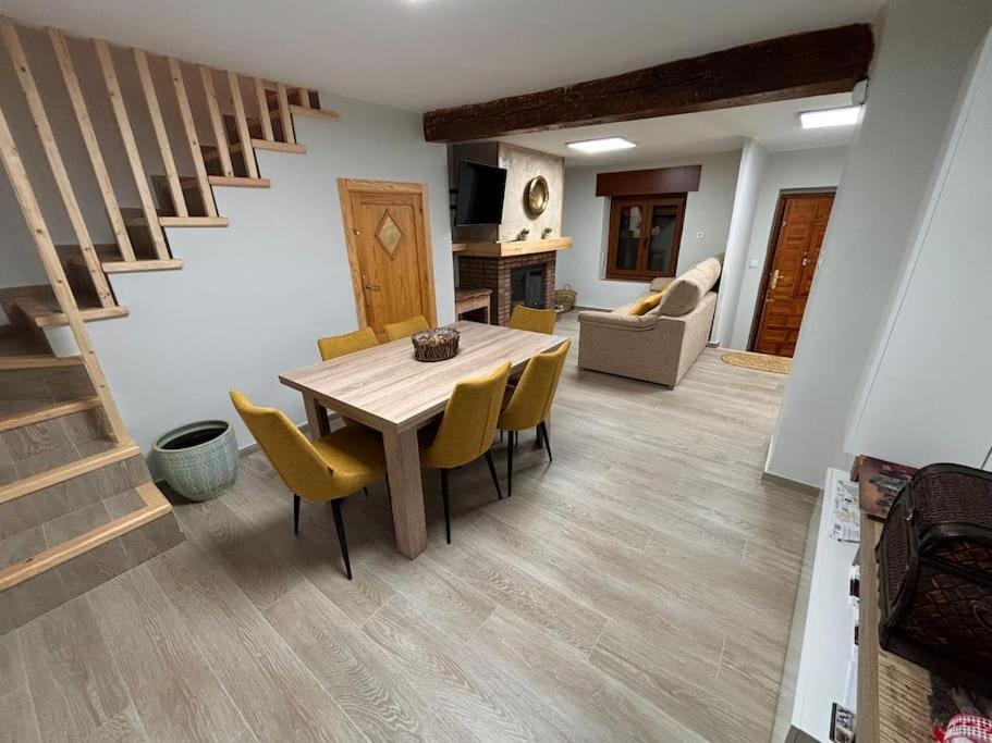 La Coveta De Biar Apartment Bagian luar foto