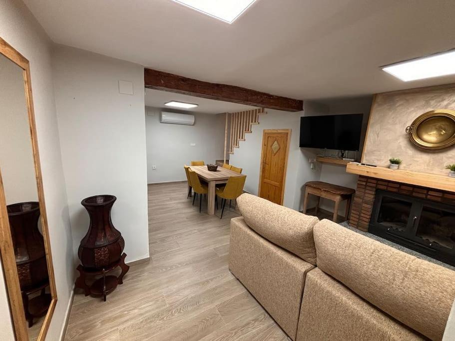 La Coveta De Biar Apartment Bagian luar foto