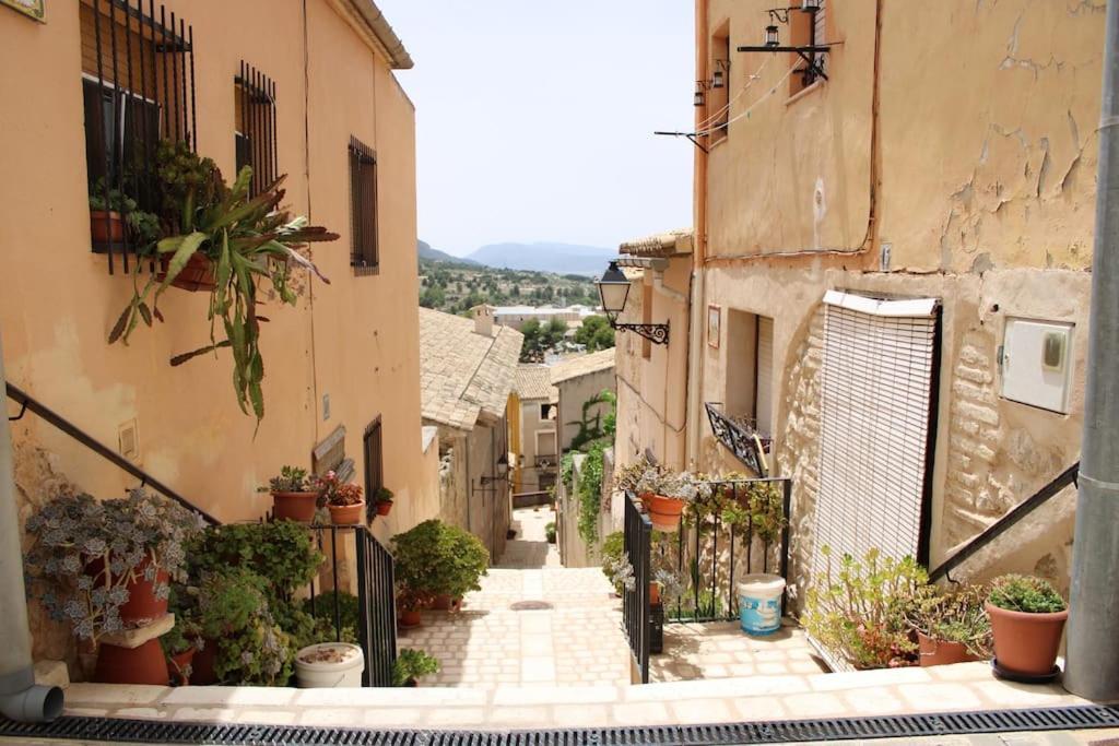 La Coveta De Biar Apartment Bagian luar foto